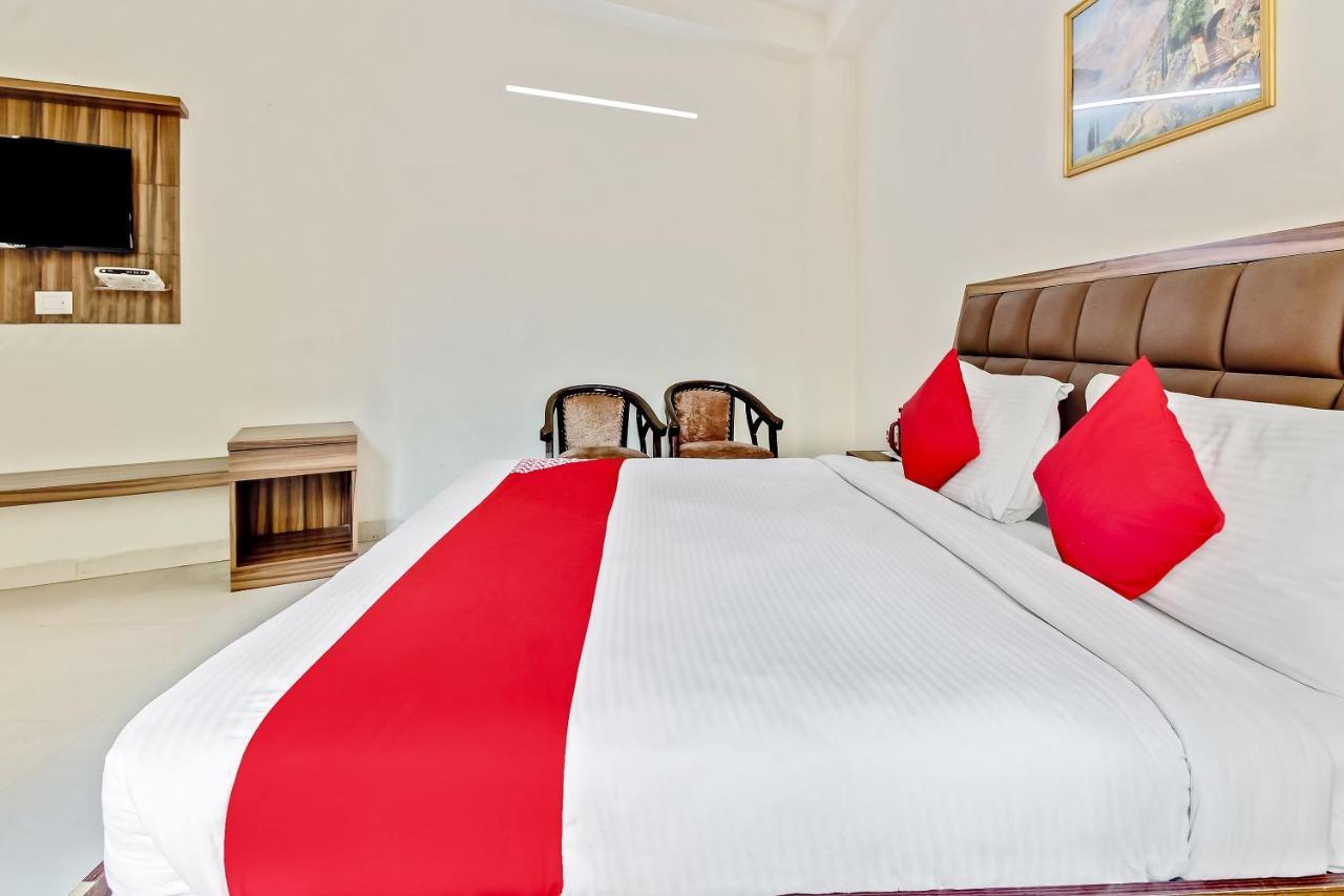 Oyo 10213 Hotel Panache Mathura Eksteriør billede