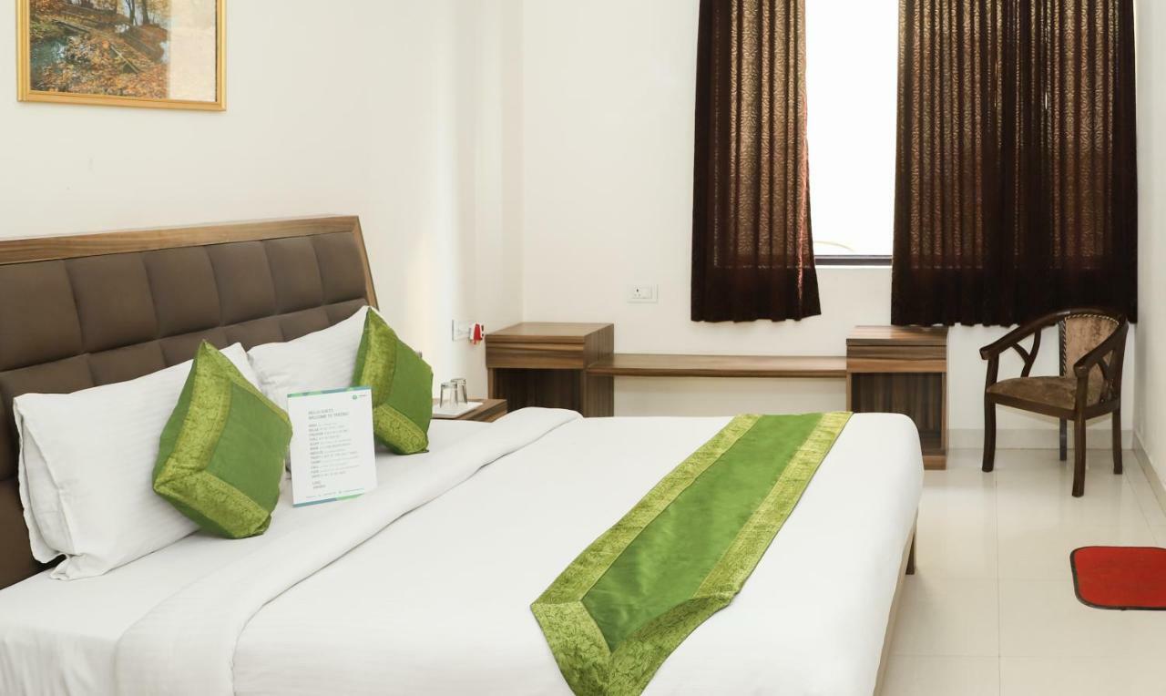 Oyo 10213 Hotel Panache Mathura Eksteriør billede