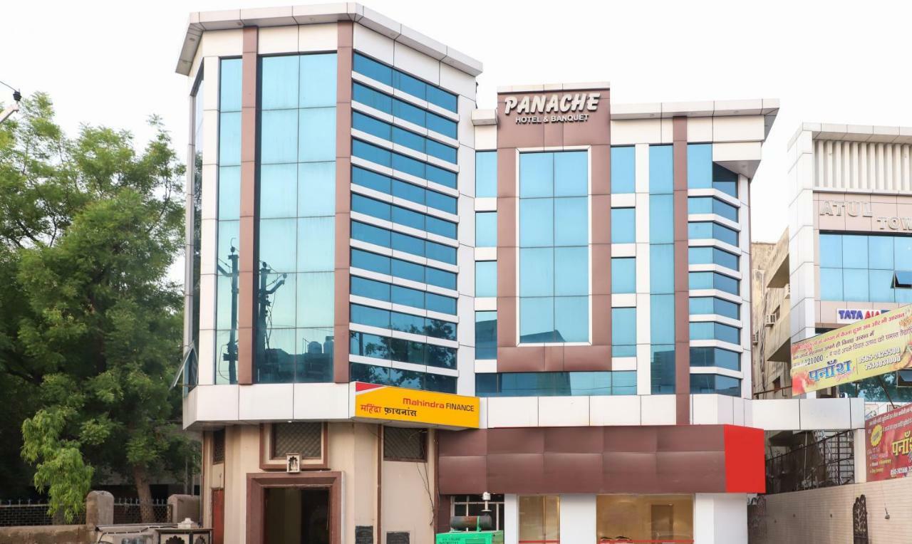 Oyo 10213 Hotel Panache Mathura Eksteriør billede